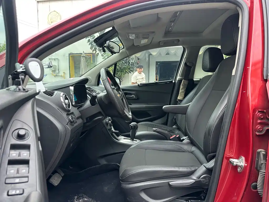 Chevrolet Trax 2014 — фото 10