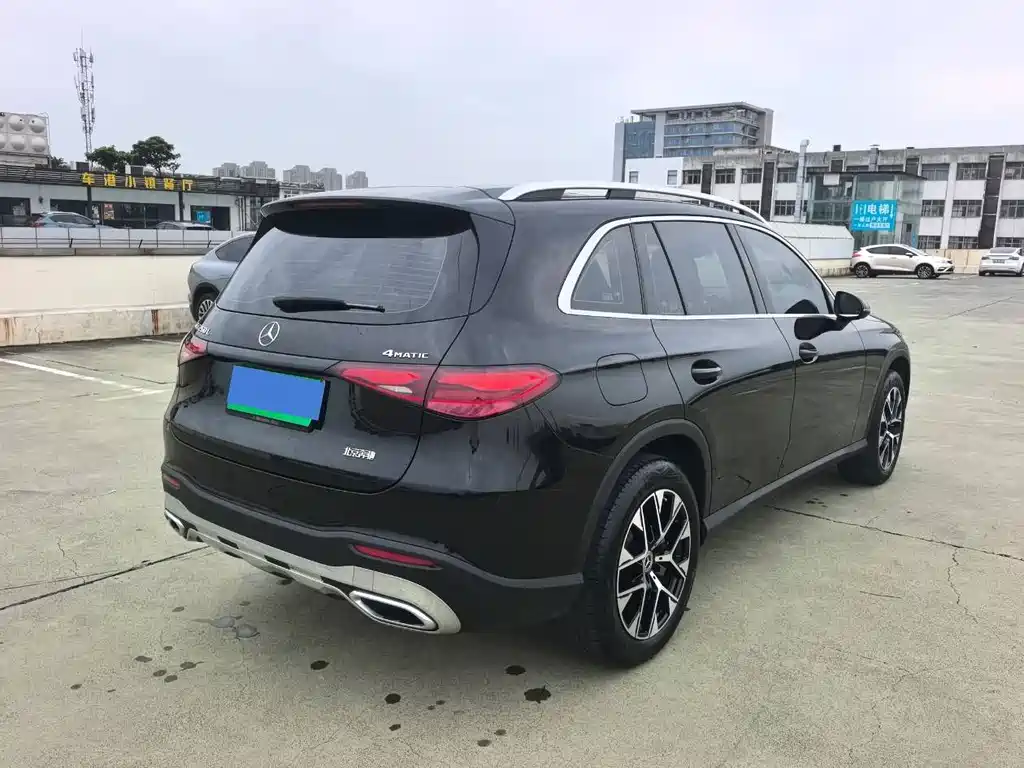 Mercedes-Benz GLC 2024