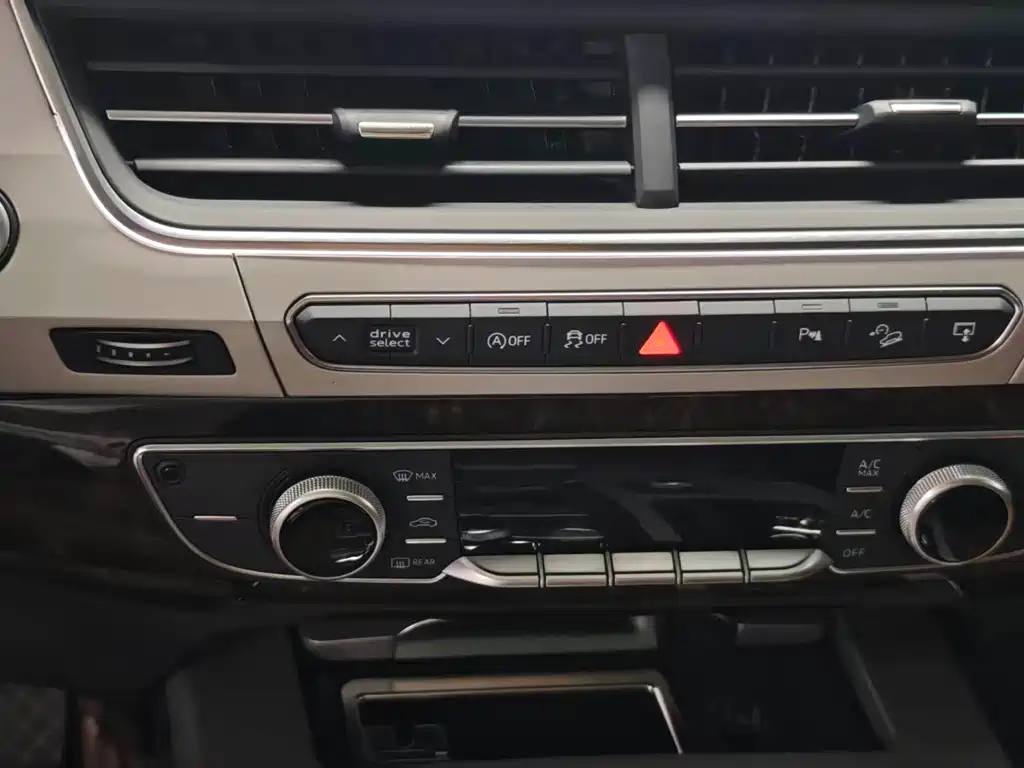Audi Q7 2017