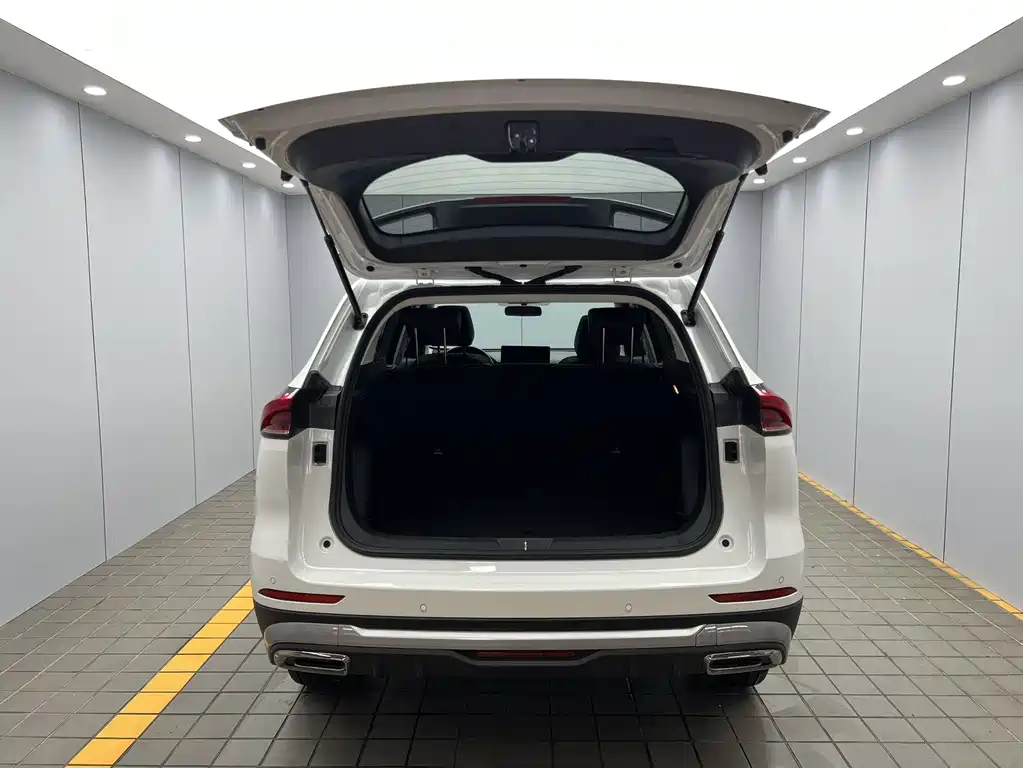 Haval H6 2023 — фото 19