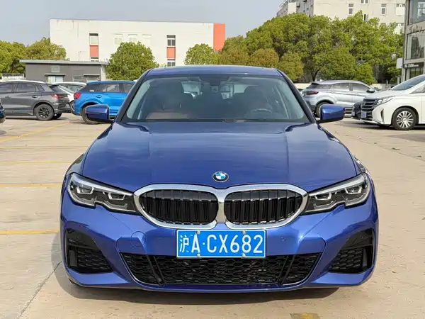 BMW 3 Series 2021
