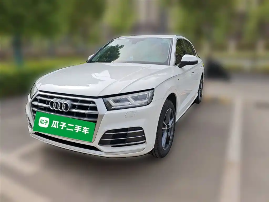 Audi Q5L 2021 — фото 2