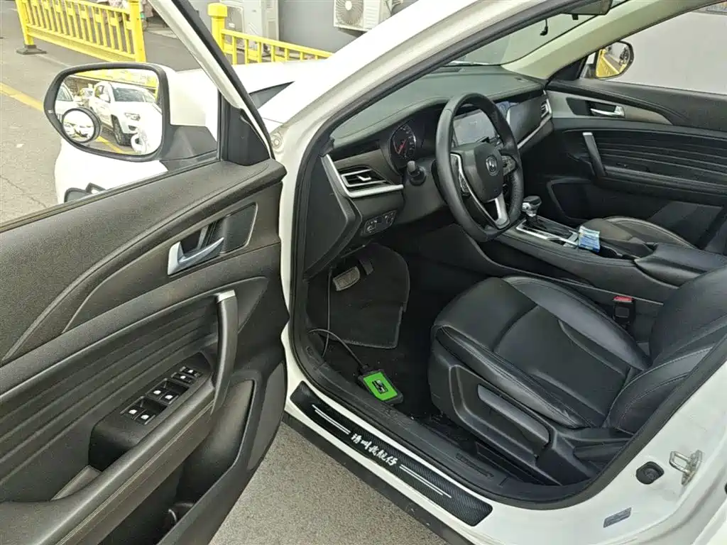 Changan CS35PLUS 2019 — фото 16