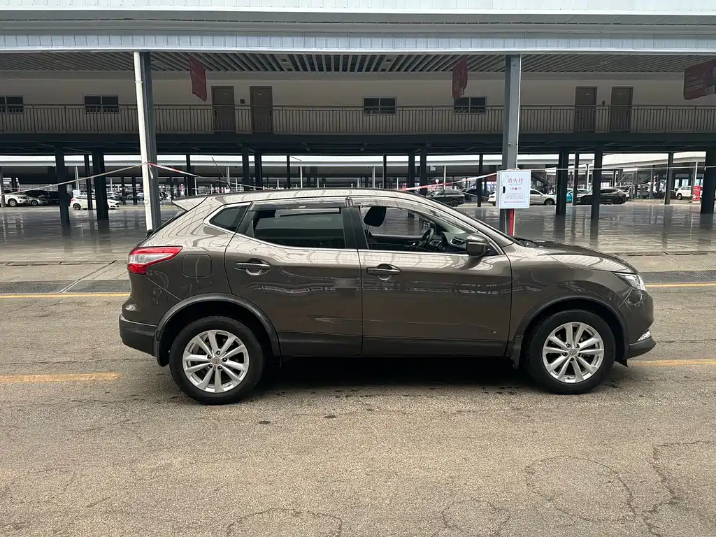 Nissan Qashqai 2016