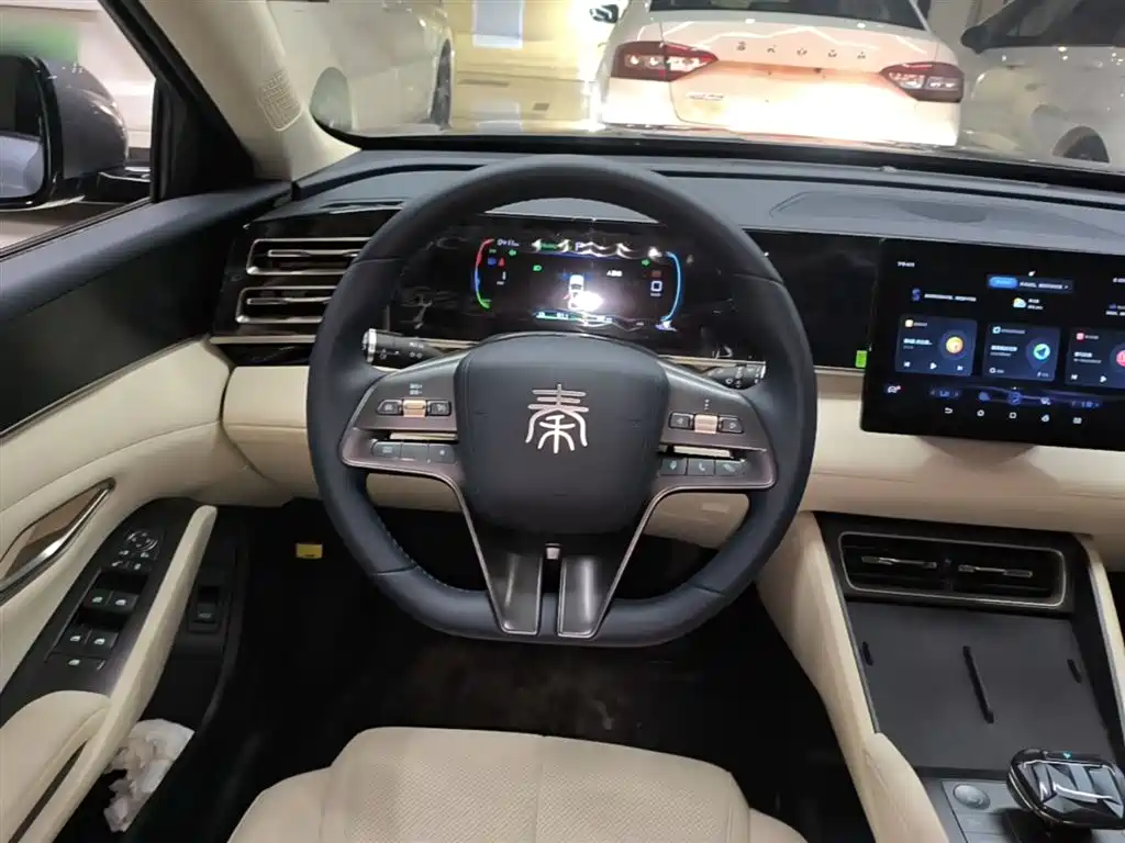BYD Qin L 2025 — фото 11