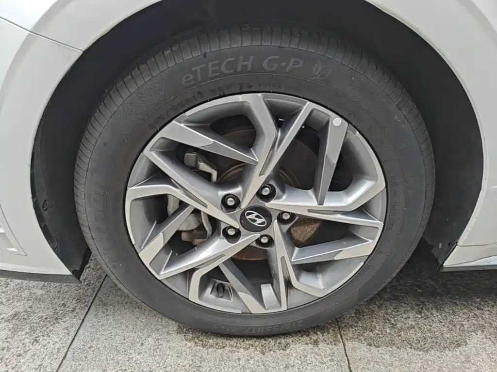 Hyundai Sonata 2021 — фото 23