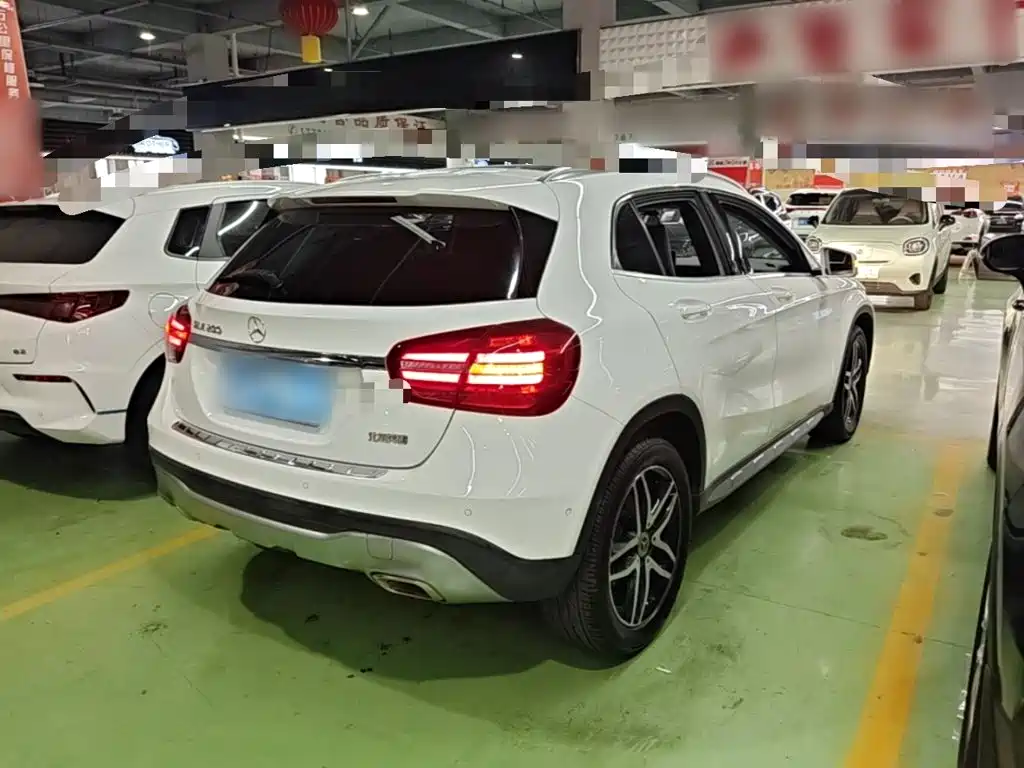 Mercedes-Benz GLA 2018 — фото 7