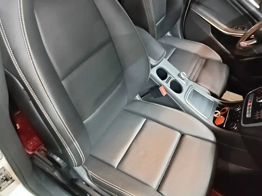 Mercedes-Benz GLA 2018 — фото 25