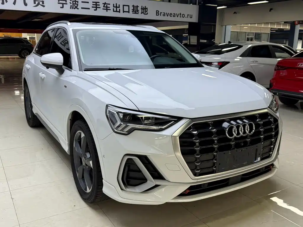 Audi Q3 2022
