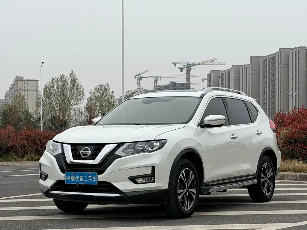 Nissan X-Trail 2019 — фото 1
