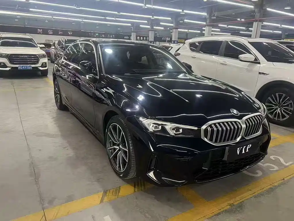 BMW 3 Series 2023