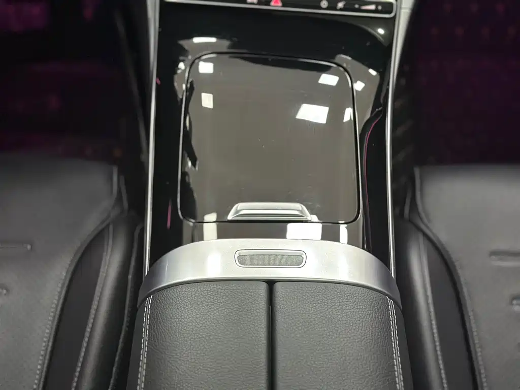 Mercedes-Benz C-Class 2022 — фото 13