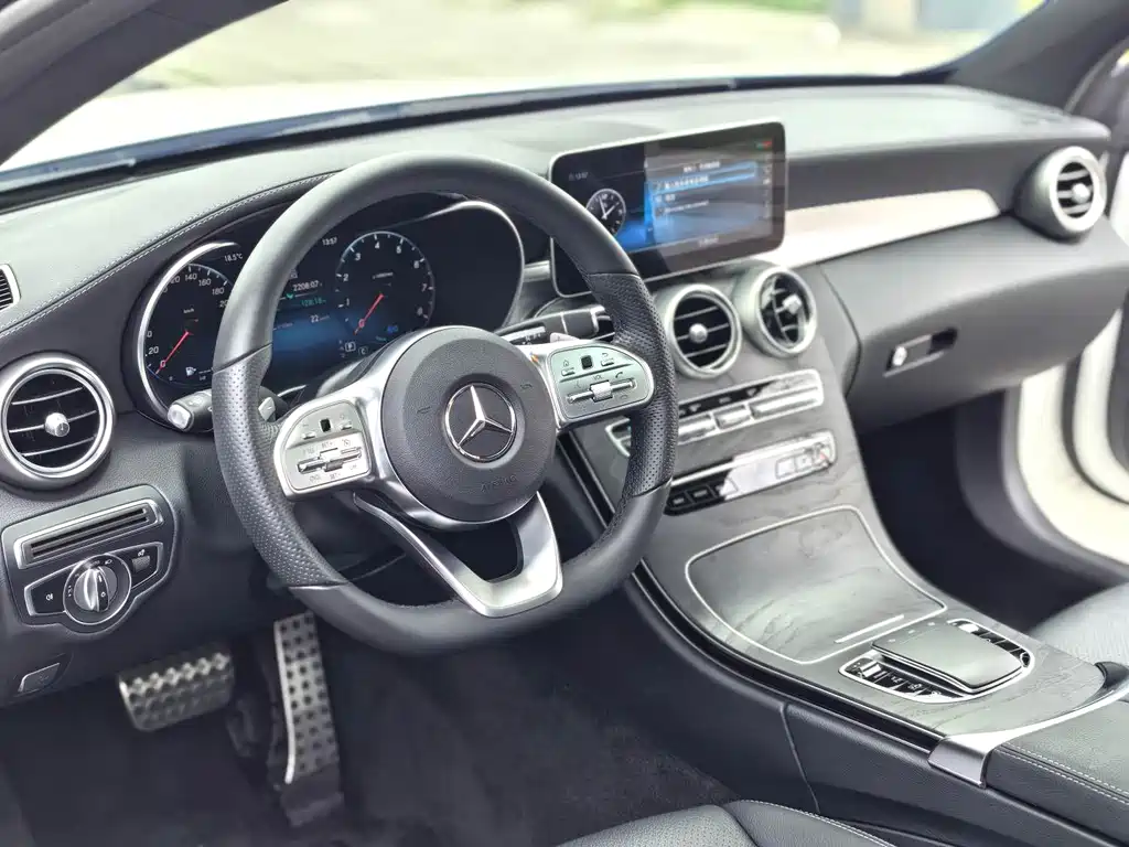 Mercedes-Benz C-Class 2019