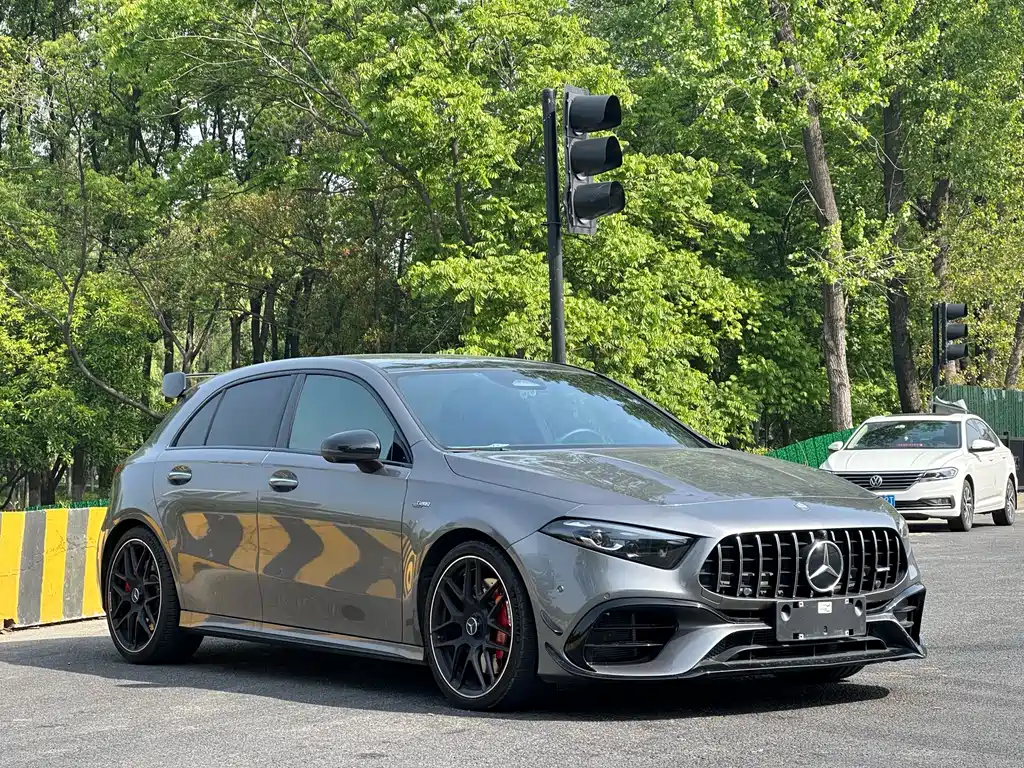 Mercedes-Benz A-Class AMG 2024 — фото 3