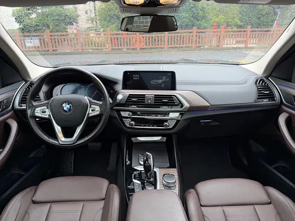 BMW X3 2019 — фото 12
