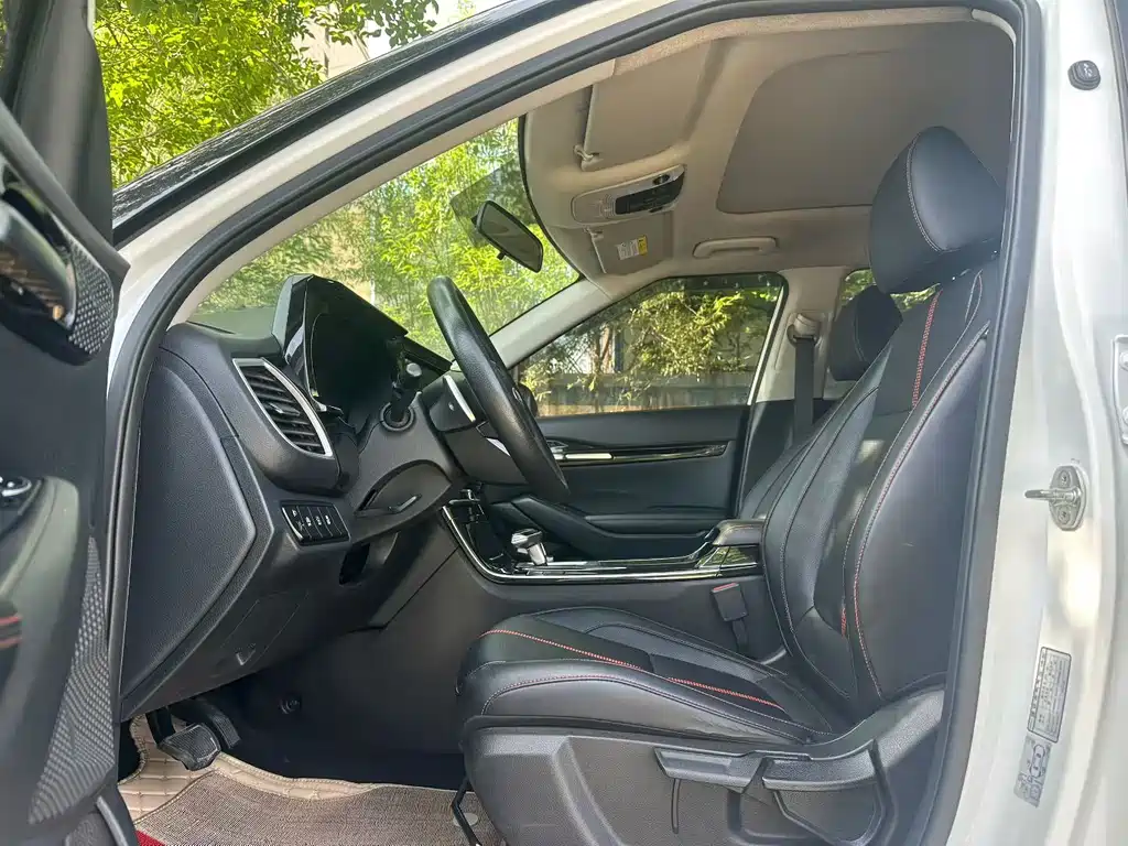 Kia KX3 2020 — фото 16