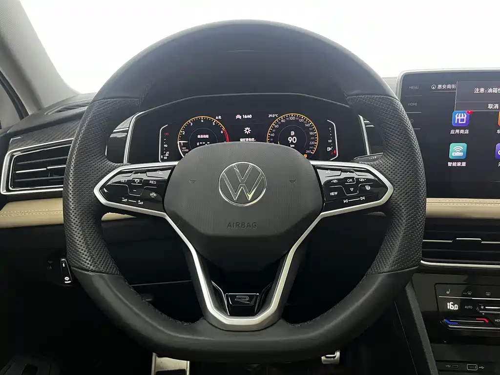 Volkswagen Tiguan L 2021 — фото 13