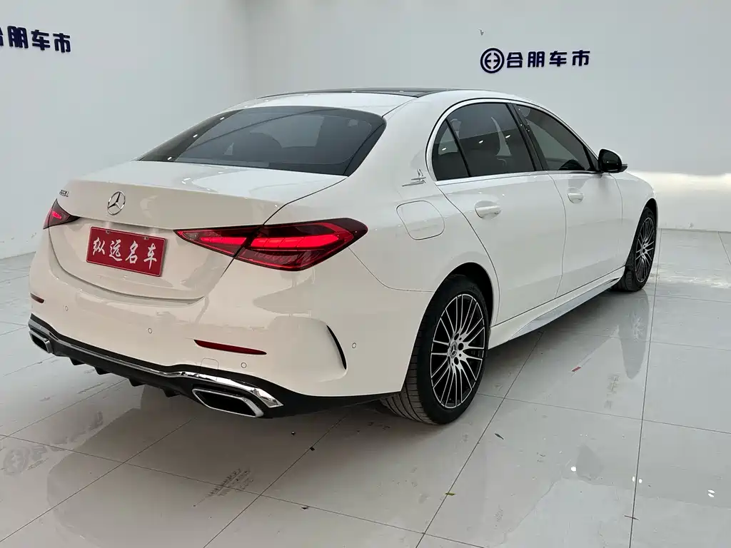 Mercedes-Benz C-Class 2023 — фото 19