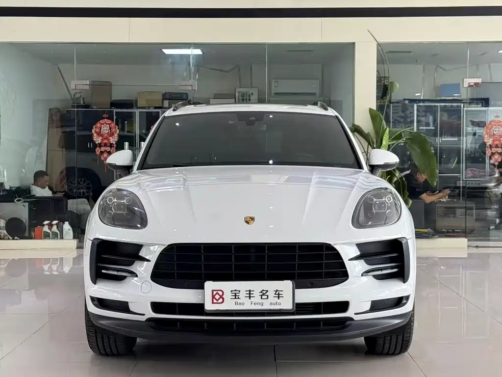 Porsche Macan 2020