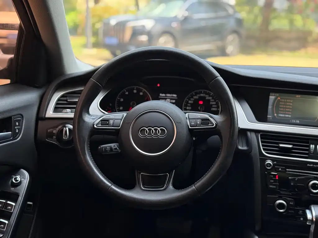 Audi A4L 2016 — фото 8