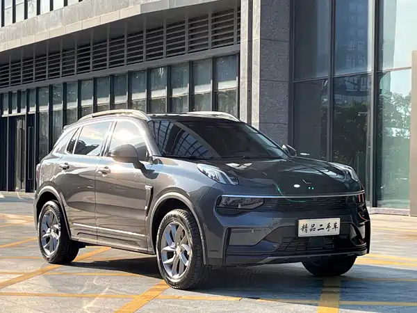Lynk & Co 01 2023