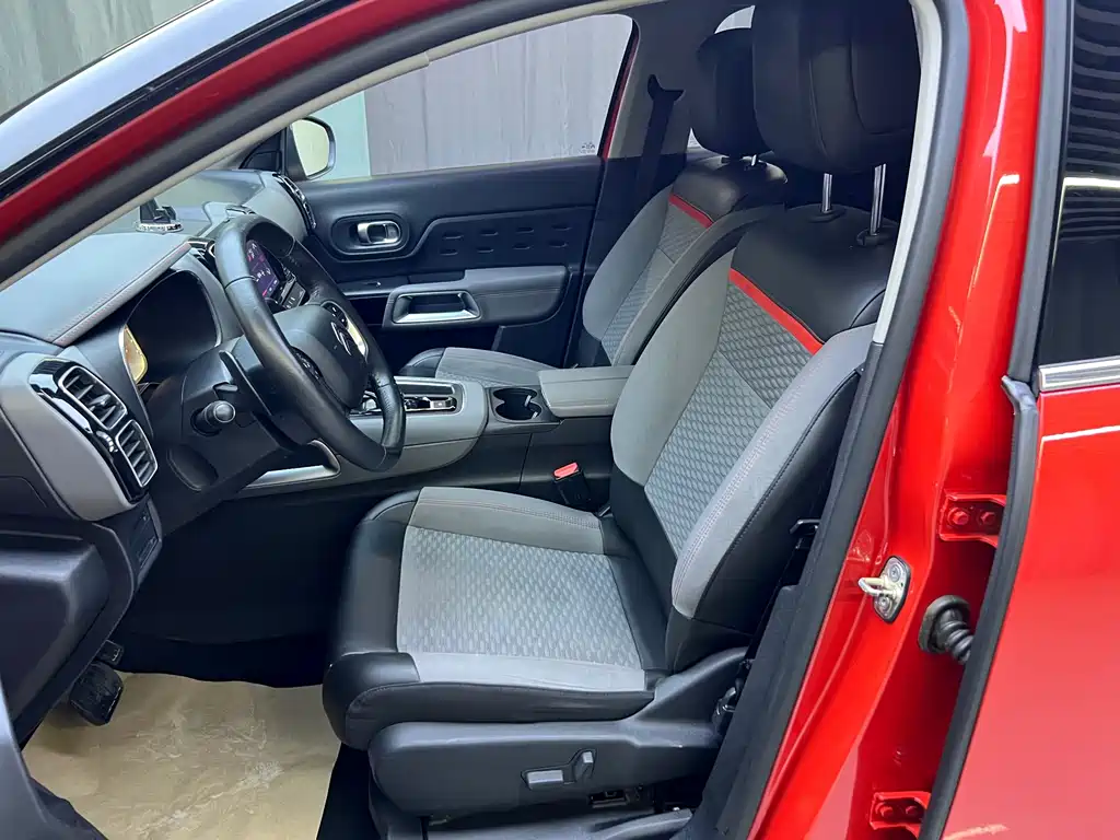 Citroën C5 Aircross 2018 — фото 11