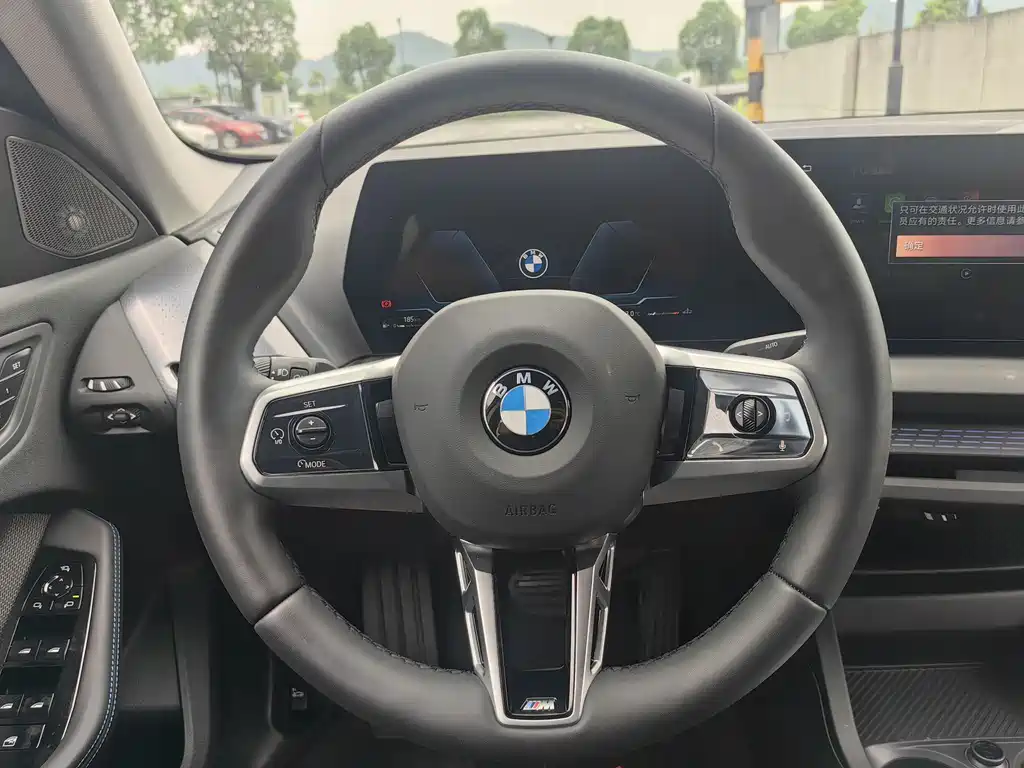 BMW 2 Series 2025 — фото 13