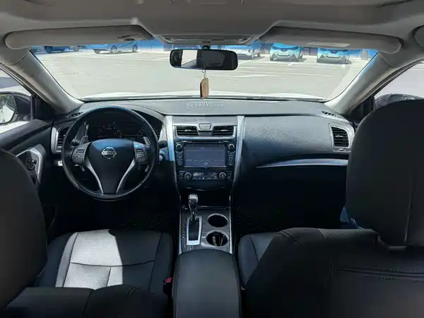 Nissan Teana 2014