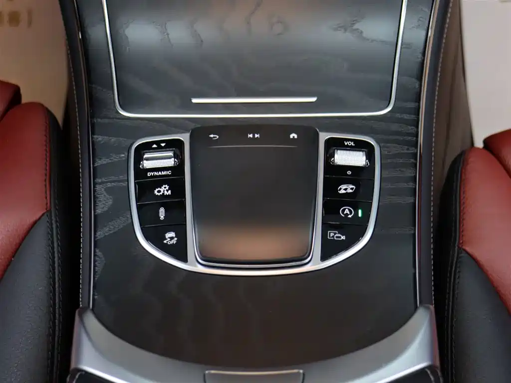 Mercedes-Benz GLC AMG 2021 — фото 16