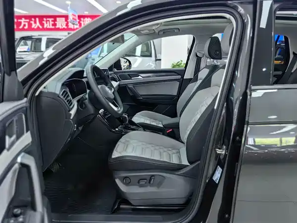 Volkswagen Tayron 2025