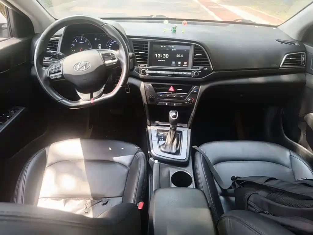 Hyundai Celesta 2017 — фото 10