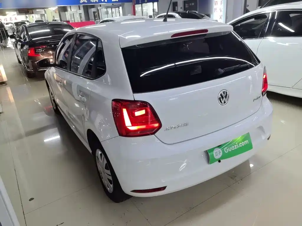 Volkswagen Polo 2016