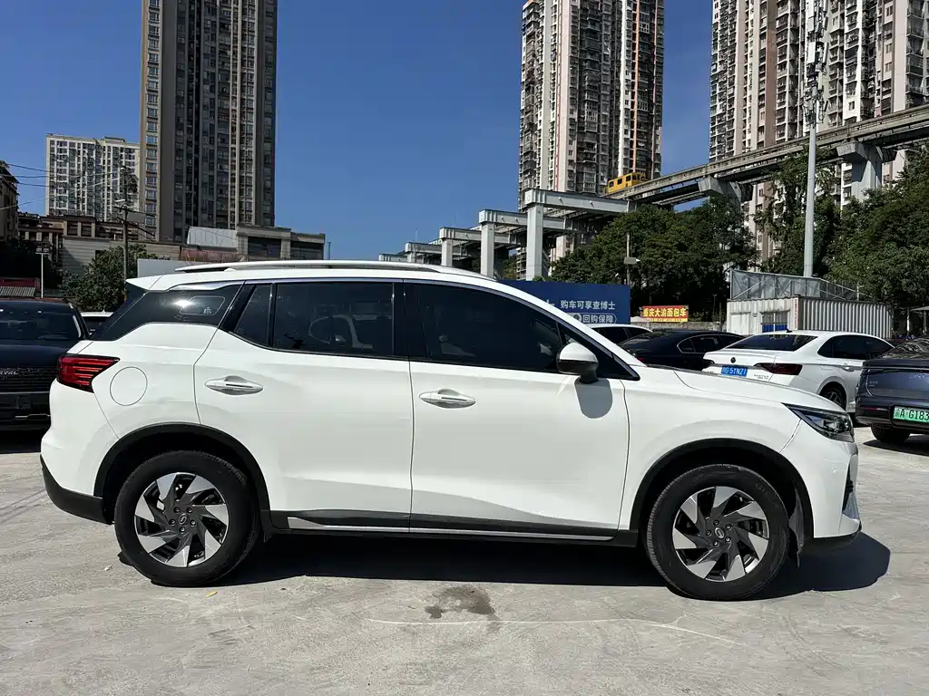 GAC Trumpchi GS4 2022 — фото 6