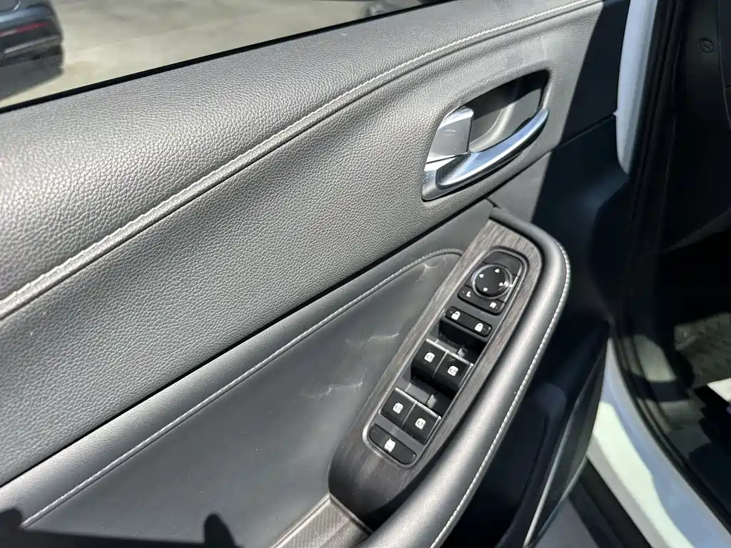 GAC Trumpchi GS4 2022 — фото 15