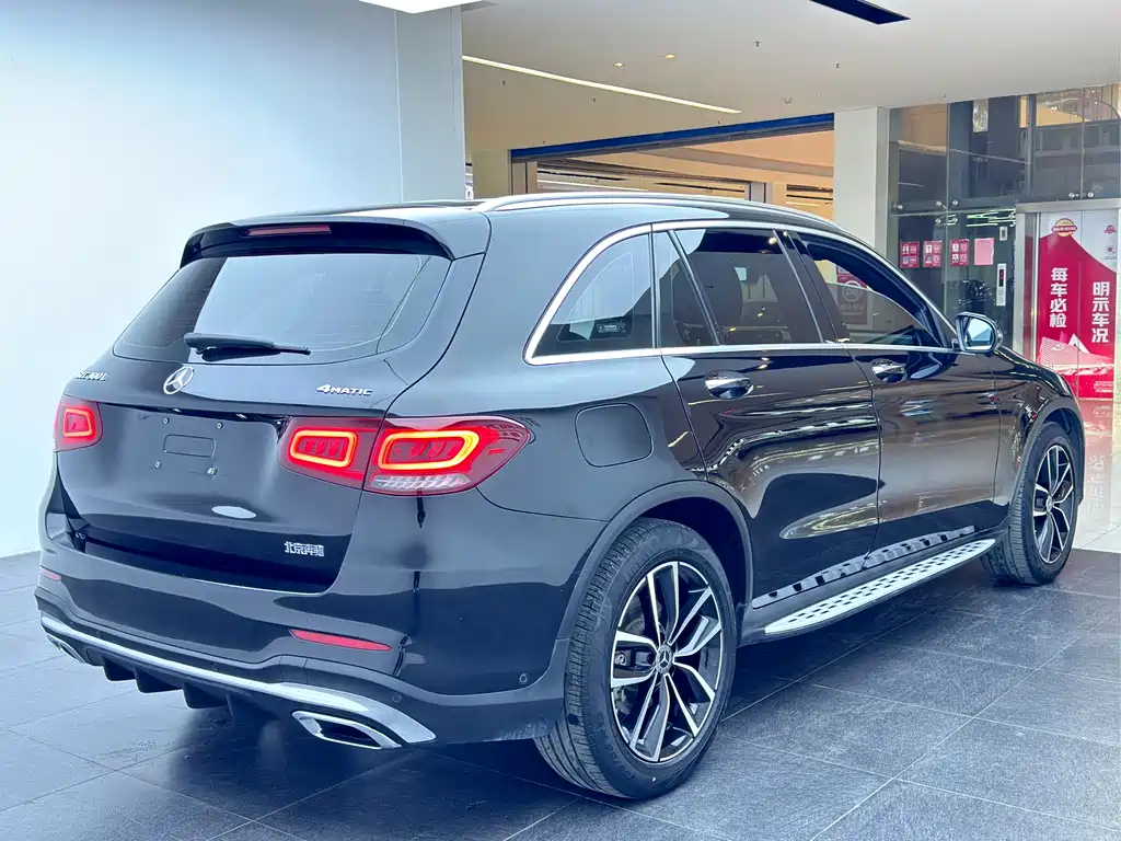 Mercedes-Benz GLC 2021 — фото 16