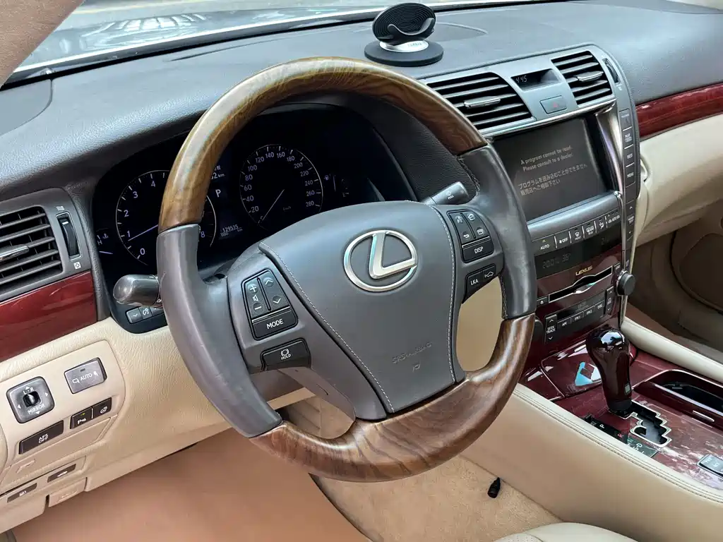 Lexus LS 2007 — фото 16