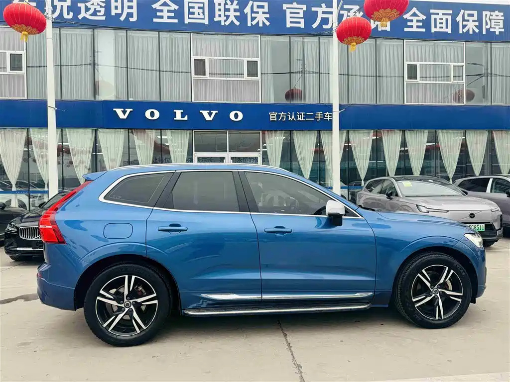 Volvo XC60 2019 — фото 3