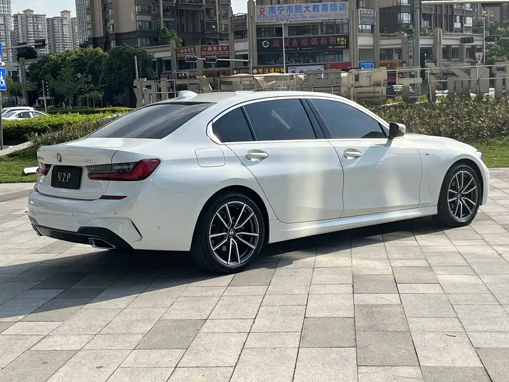BMW 3 Series 2020