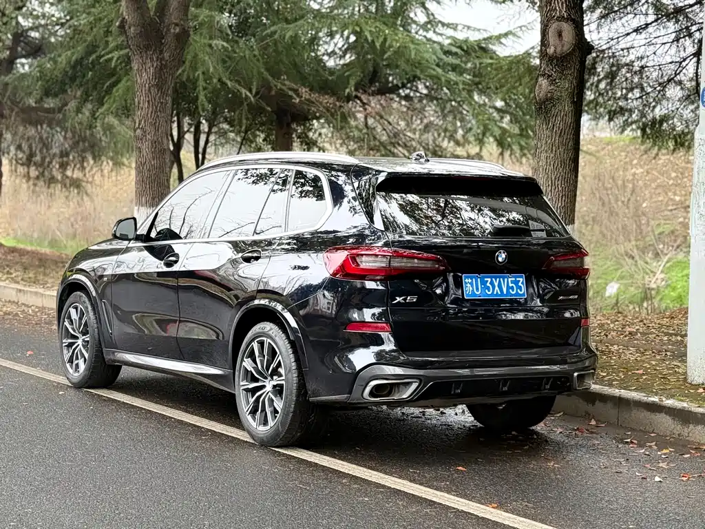 BMW X5 2021 — фото 11