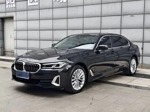 BMW 5 Series 2022