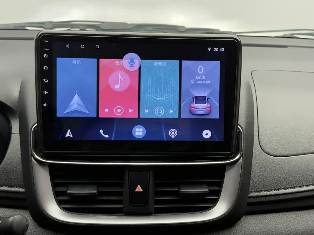 Toyota Yaris L 2021 — фото 11