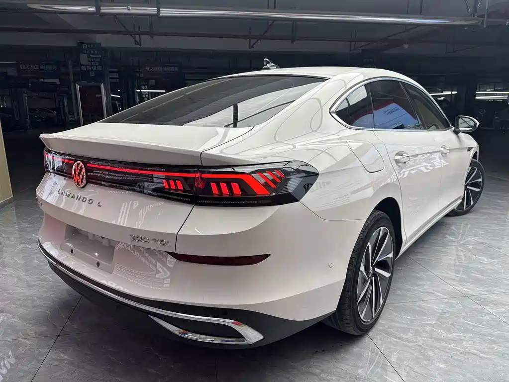 Volkswagen Lamando 2023