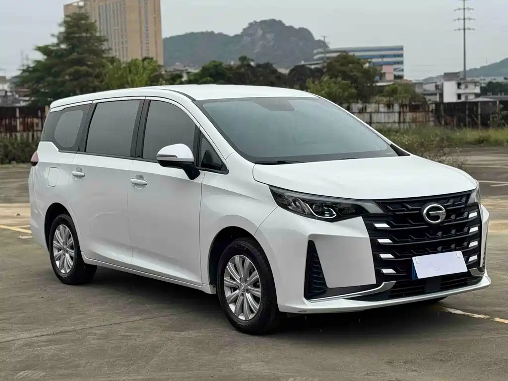 GAC Motor Trumpchi M6 2023 — фото 1