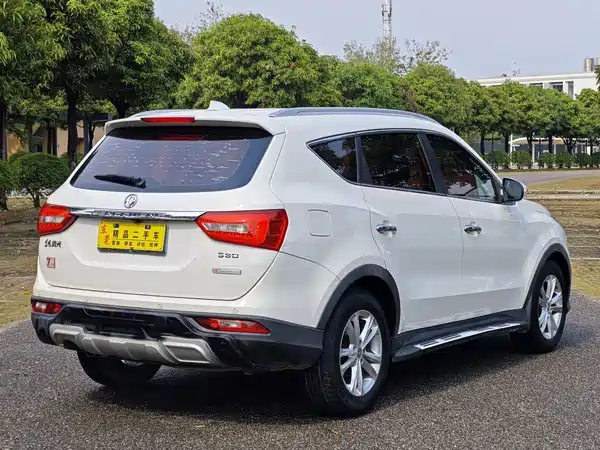 Dongfeng Scenery 580 2017