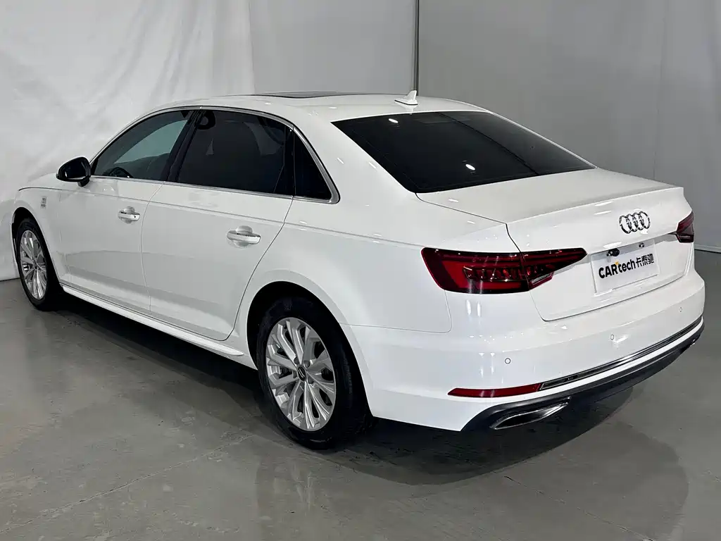 Audi A4L 2019 — фото 17