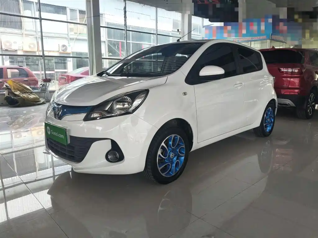 Changan EV 2018 — фото 2