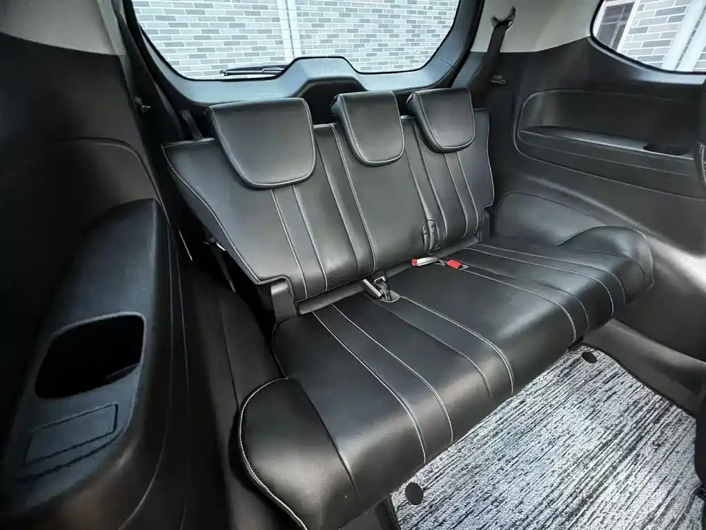 GAC Motor Trumpchi M6 2021 — фото 12