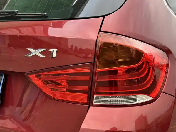 BMW X1 2011