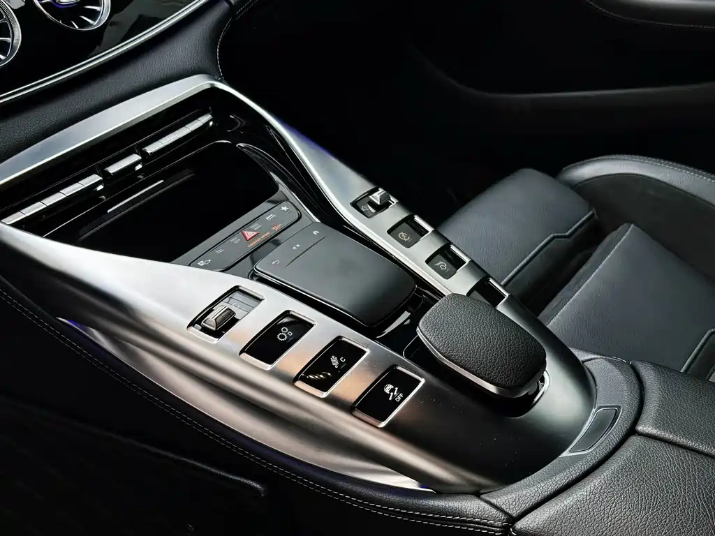 Mercedes-Benz AMG GT 2023 — фото 16
