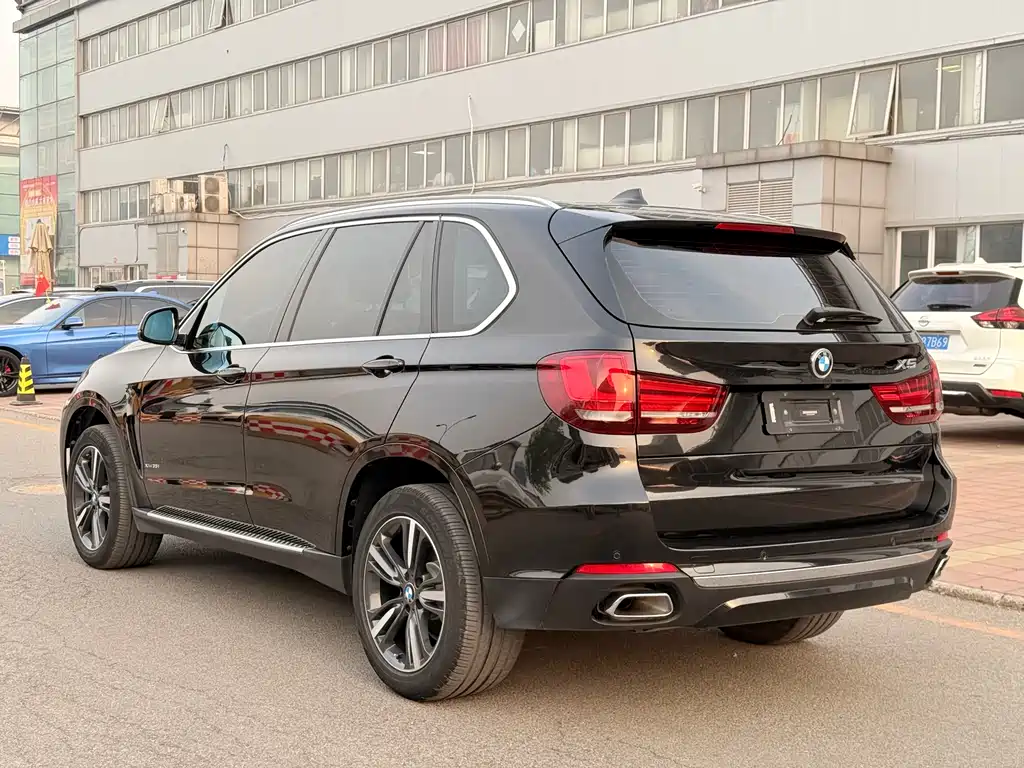 BMW X5 2018 — фото 4
